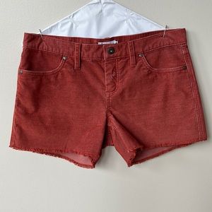 Carve Designs 4” Oahu Short size 4